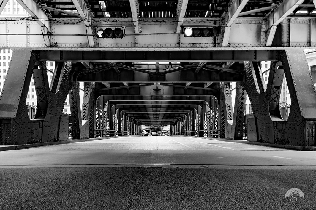 Wells Street Bridge in downtown Chicago